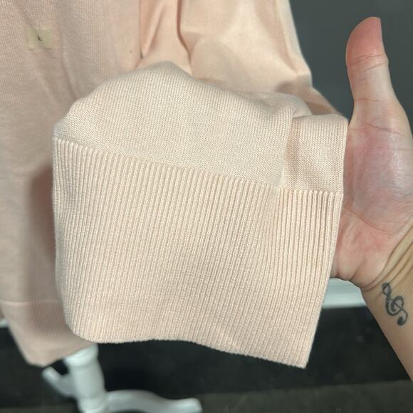 LOFT Light Baby Pink Cold Shoulder Long Sleeve Sweater L NWT - Picture 3 of 6
